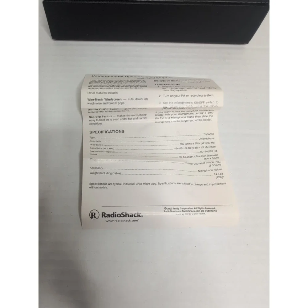 RadioShack 33-3018 Dynamic Cable Professional Microphone